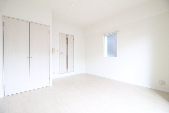 物件内観写真22　(居室)