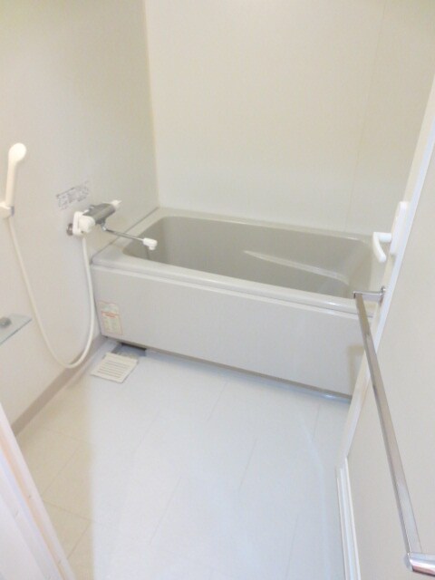 物件内観写真10　(バス／シャワールーム等)