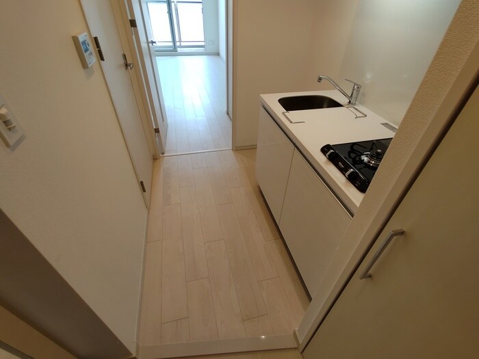 物件内観写真18　(廊下)