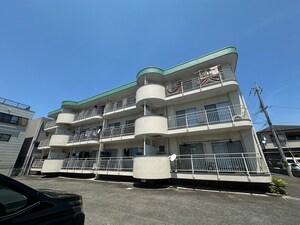 中沢マンション外観写真