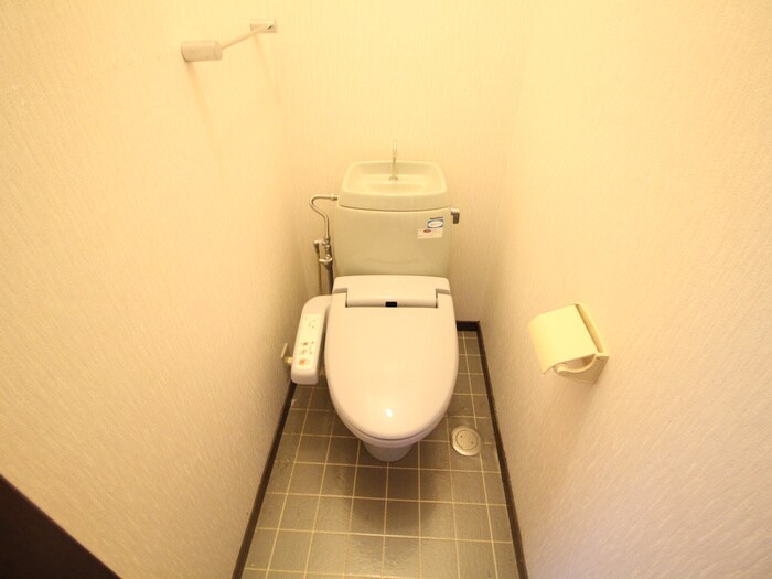 物件内観写真11　(トイレ)