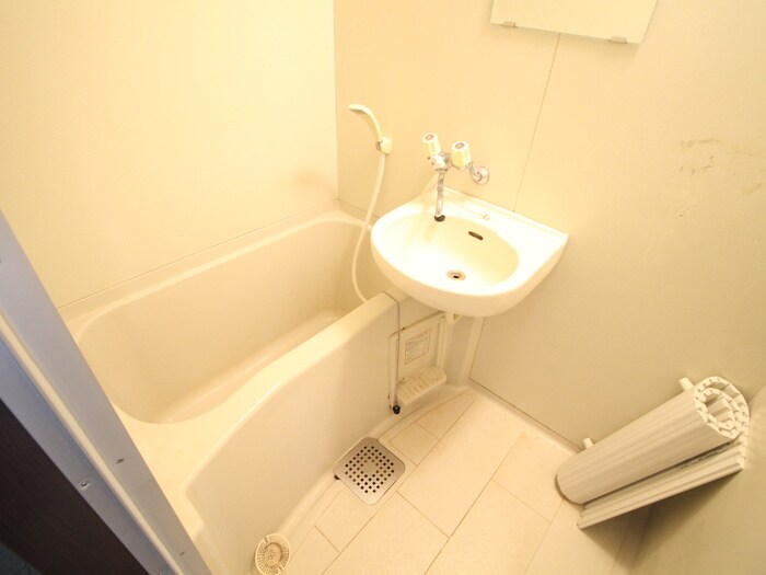 物件内観写真12　(バス／シャワールーム等)