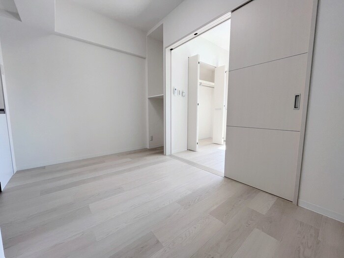 物件内観写真9　(居室)