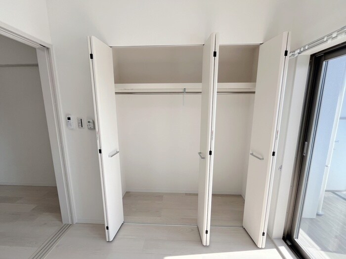 物件内観写真18　(収納)