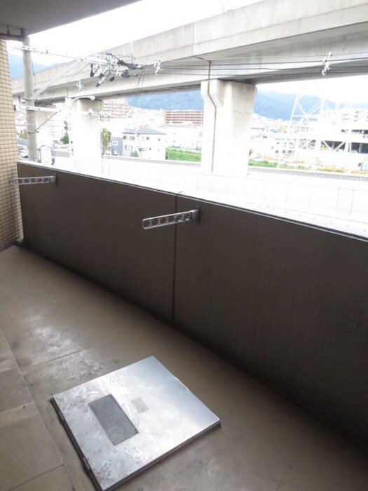 物件内観写真16　(ベランダ・バルコニー)