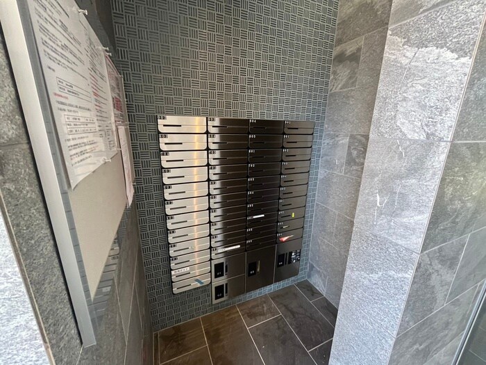 物件外観写真6　(建物設備)