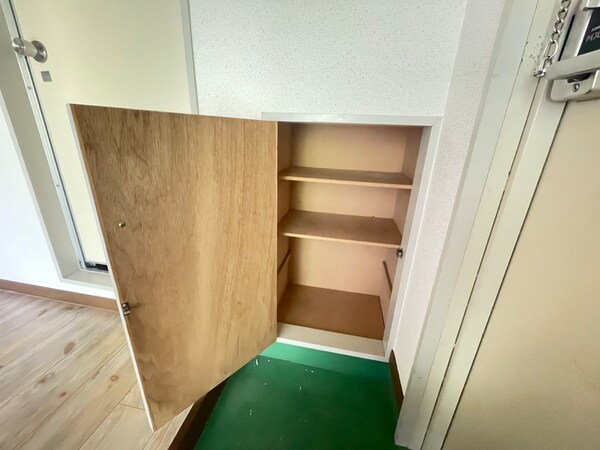 靴箱