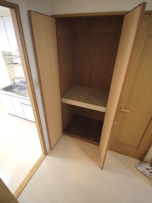 物件内観写真19　(収納)