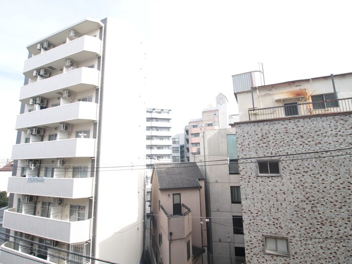 物件内観写真22　(室内からの展望)