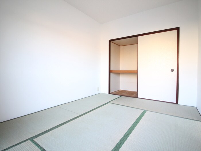 物件内観写真11　(居室)