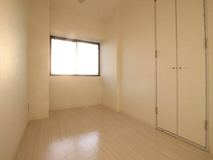 物件内観写真19　(居室)