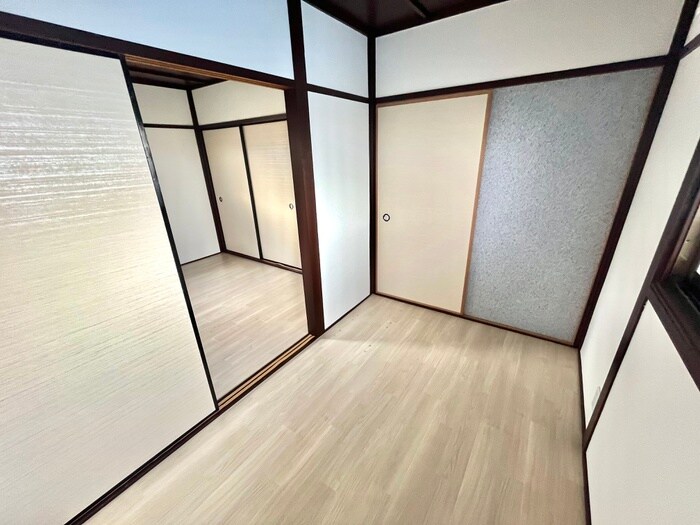 物件内観写真8　(居室)