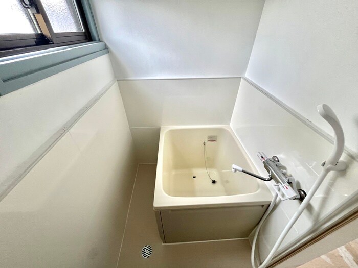 物件内観写真13　(バス／シャワールーム等)