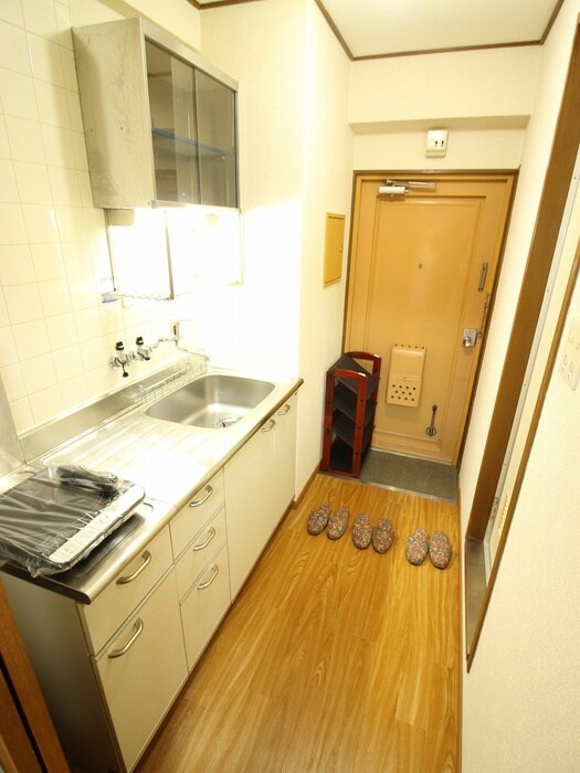 物件内観写真12　(廊下)