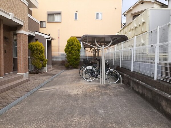 駐輪場