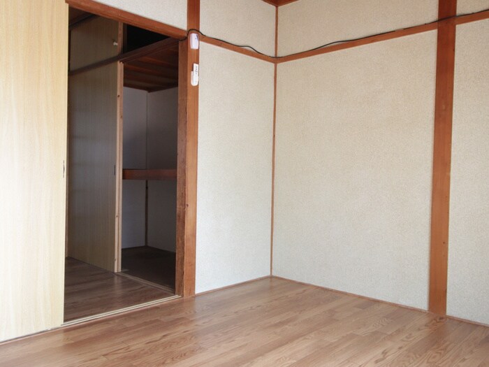 物件内観写真7　(居室)