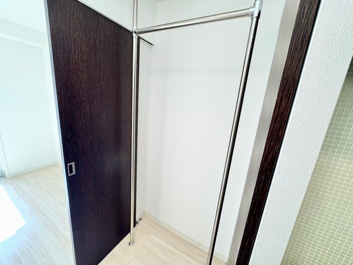 物件内観写真13　(収納)