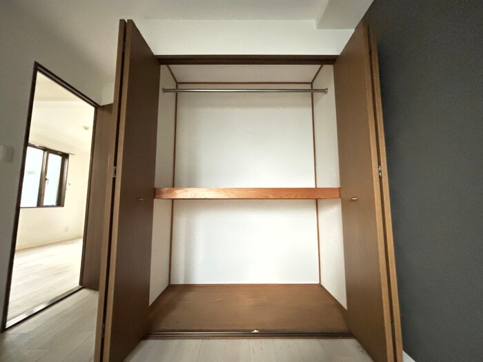 物件内観写真10　(収納)