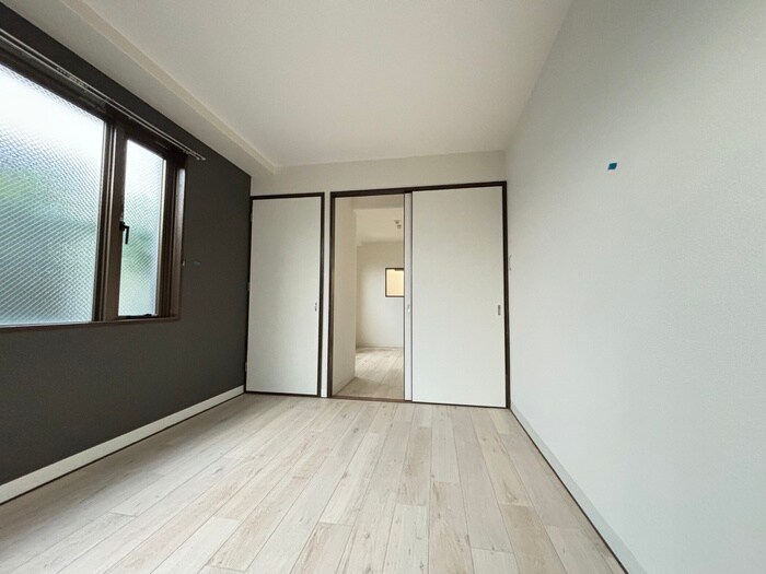 物件内観写真11　(居室)