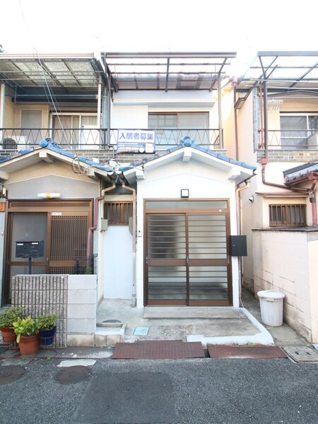 長池町1丁目貸家外観写真