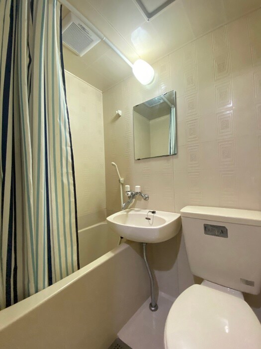 バス／シャワールーム等