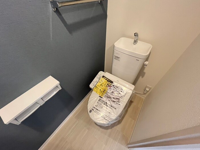 物件内観写真9　(トイレ)