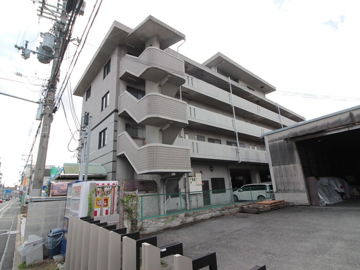 物件外観写真4　(外観写真)