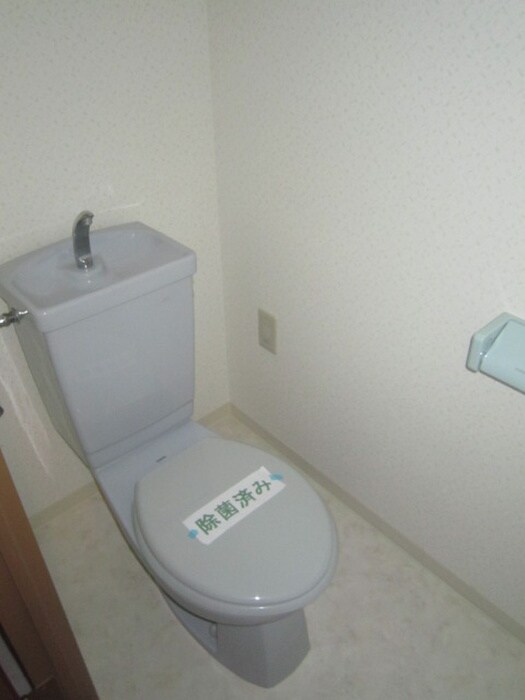 物件内観写真14　(トイレ)