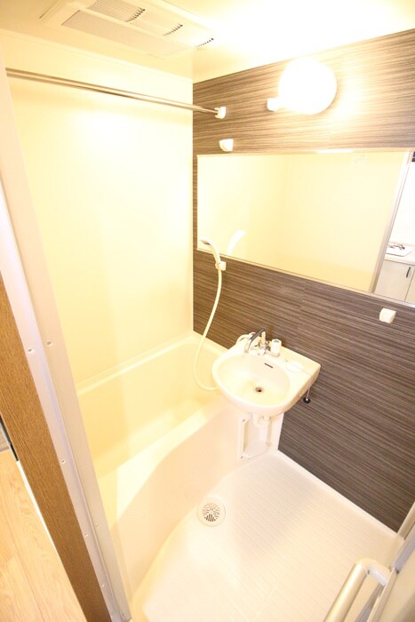 物件内観写真9　(バス／シャワールーム等)