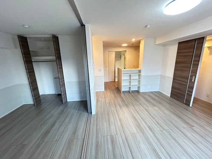 物件内観写真8　(居室)