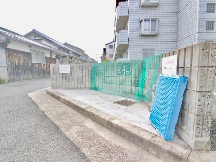 物件外観写真6　(建物設備)