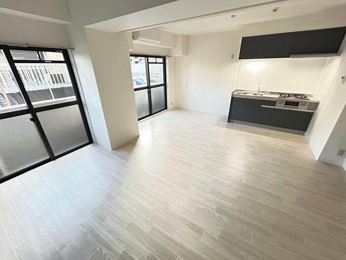 物件内観写真10　(居室)