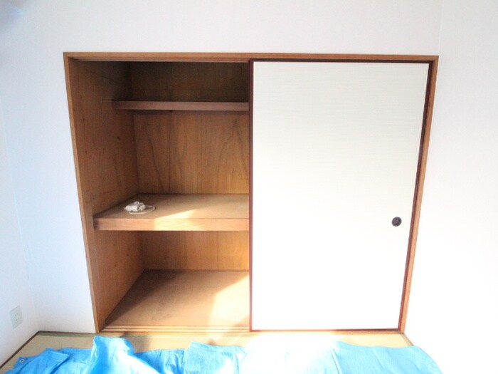 物件内観写真16　(収納)