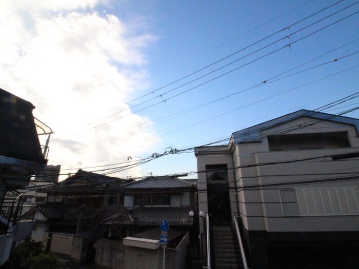 物件内観写真19　(室内からの展望)