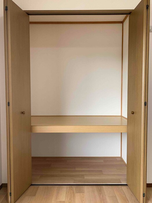 物件内観写真13　(収納)