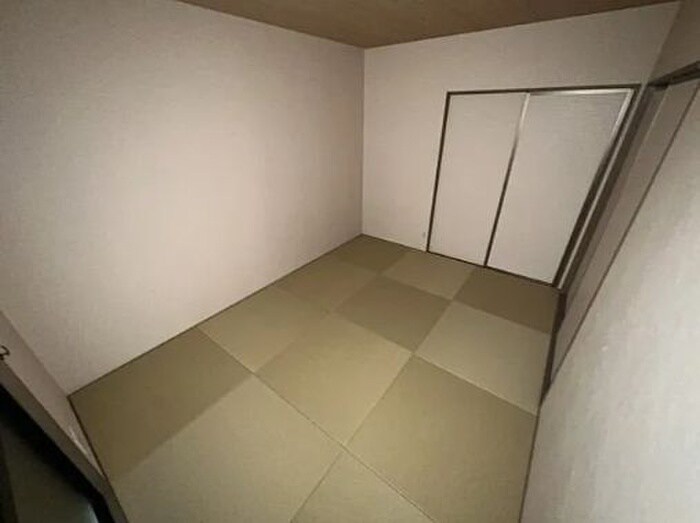 物件内観写真19　(居室)