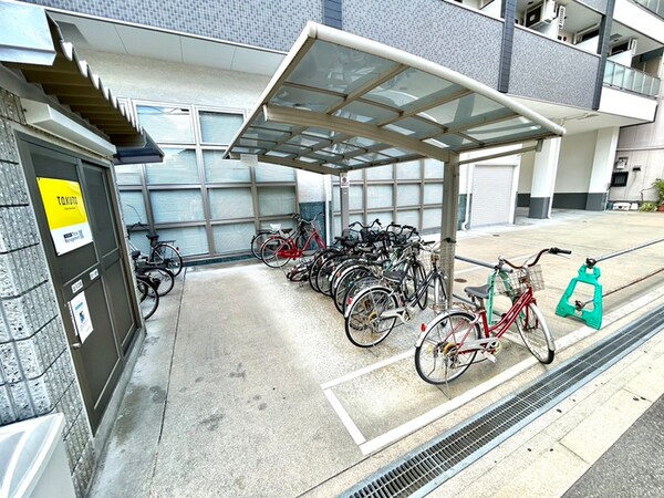 駐輪場