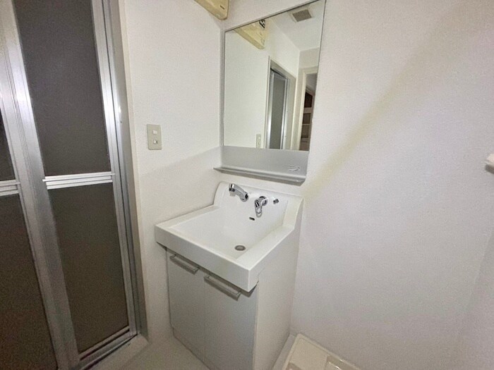 物件内観写真10　(洗面)