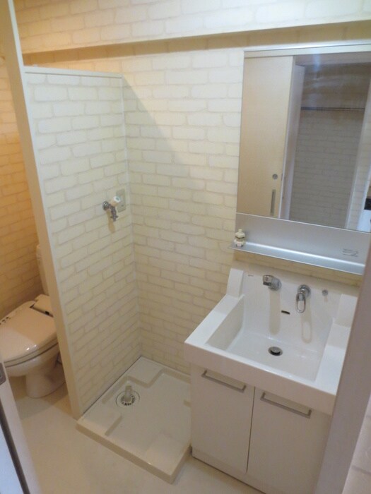 物件内観写真11　(洗面)