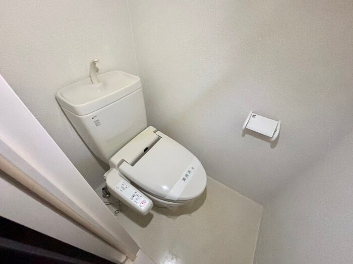 物件内観写真11　(トイレ)