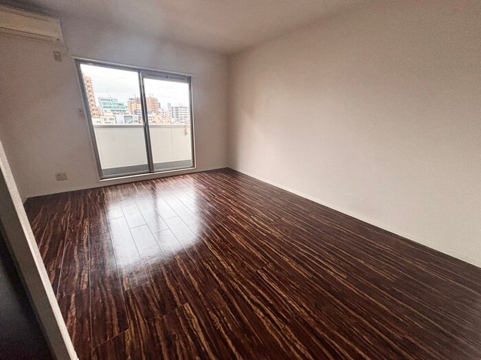 物件内観写真18　(居室)