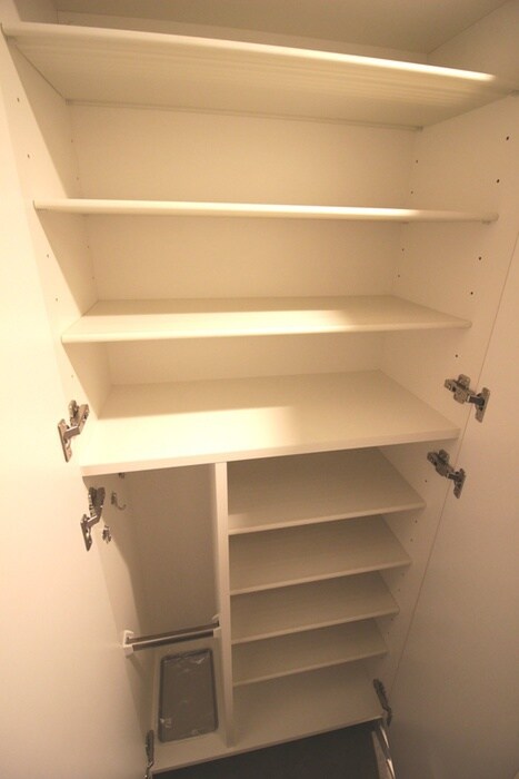 物件内観写真14　(靴箱)