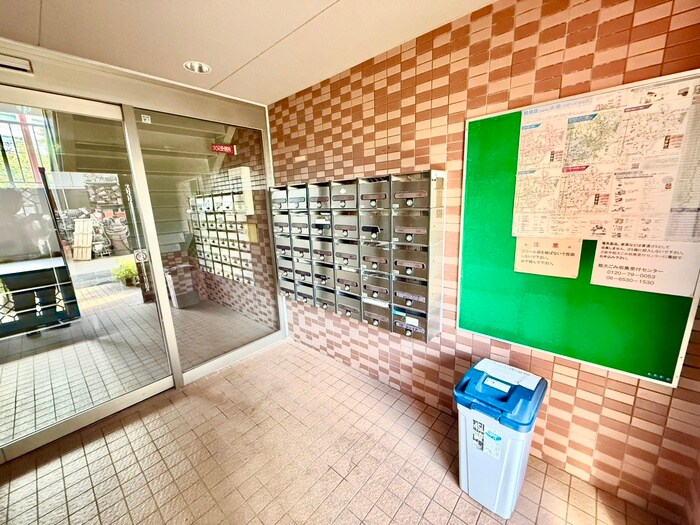 物件外観写真4　(建物設備)