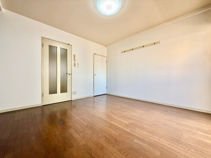 物件内観写真13　(居室)