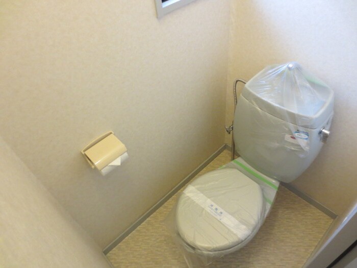 物件内観写真10　(トイレ)