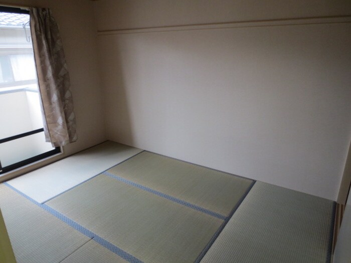 物件内観写真13　(居室)