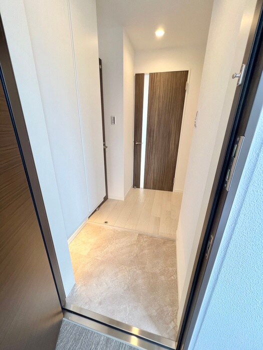 物件内観写真21　(玄関)