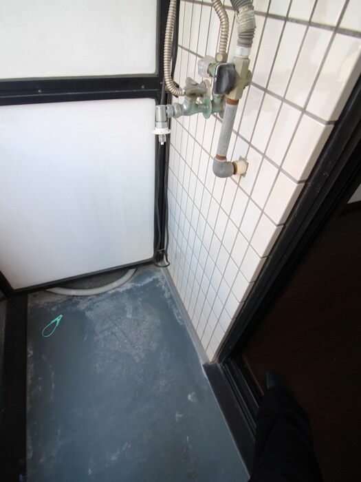 物件内観写真15　(洗濯機置場)