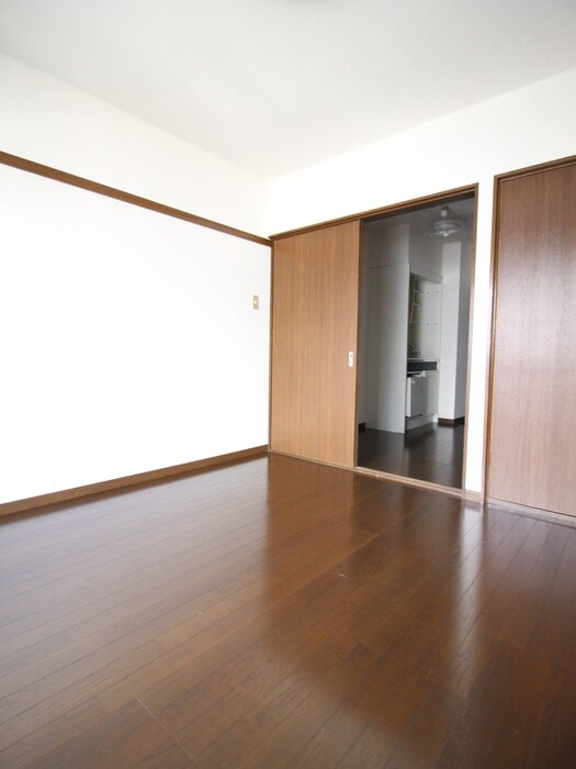 物件内観写真17　(居室)