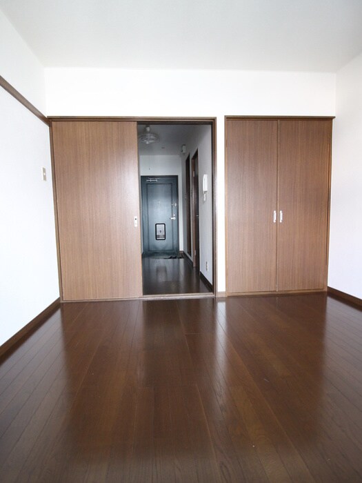 物件内観写真18　(居室)